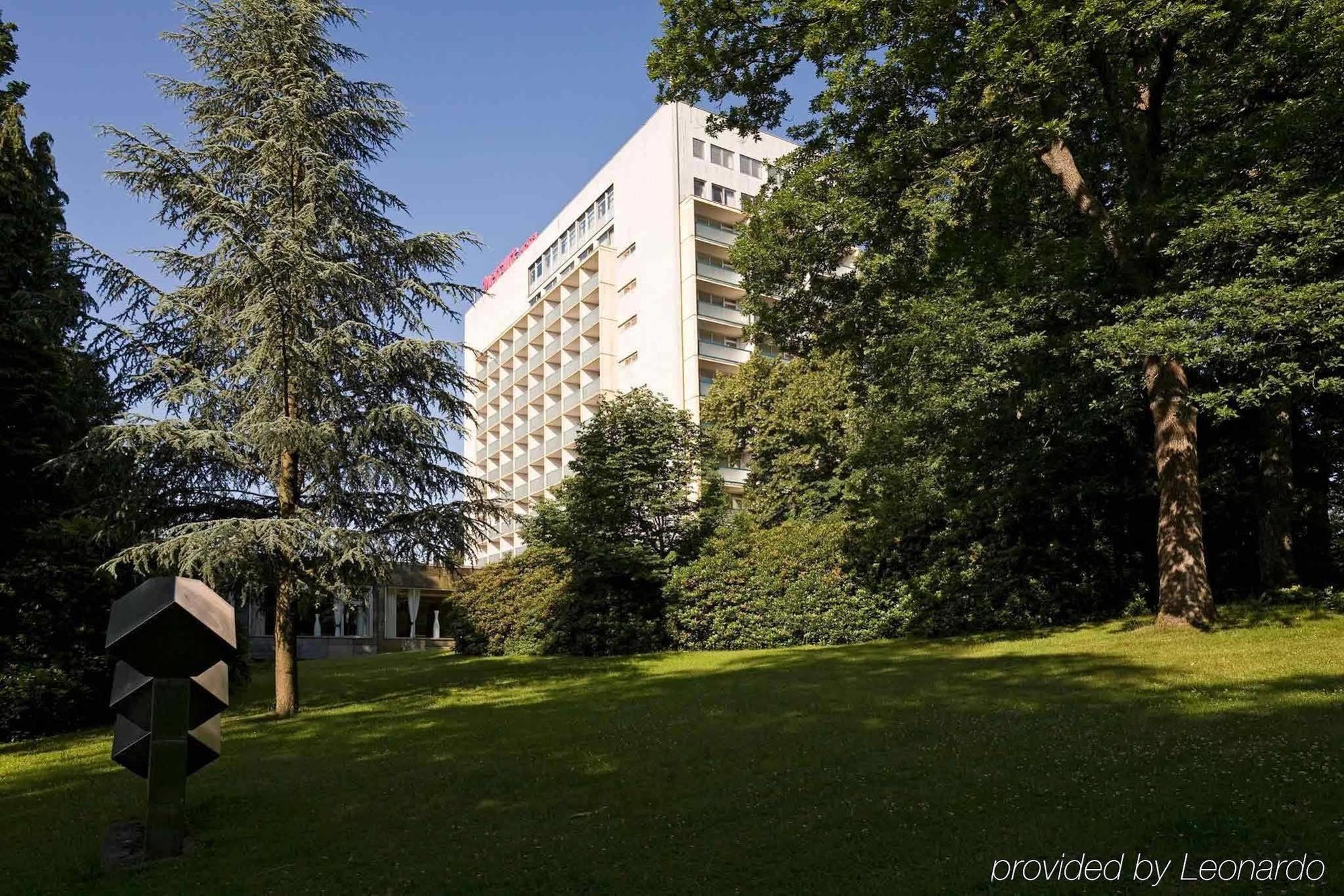 Mercure Hotel Люденшайд Экстерьер фото